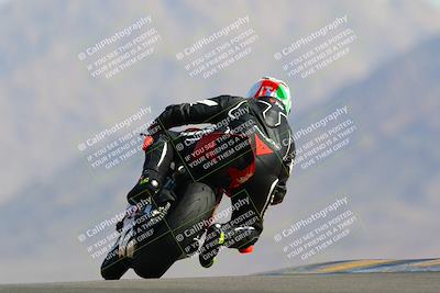 media/May-15-2022-SoCal Trackdays (Sun) [[33a09aef31]]/Turn 9 Backside Set 2 (930am)/